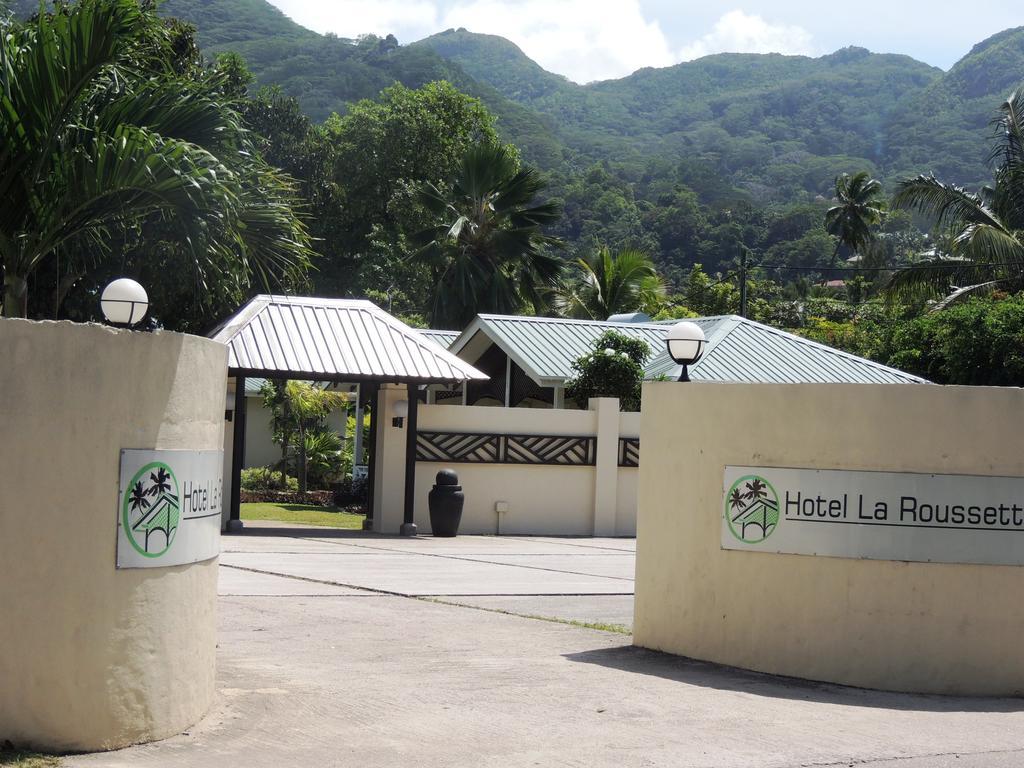 Hotel La Roussette Anse aux Pins Exteriör bild