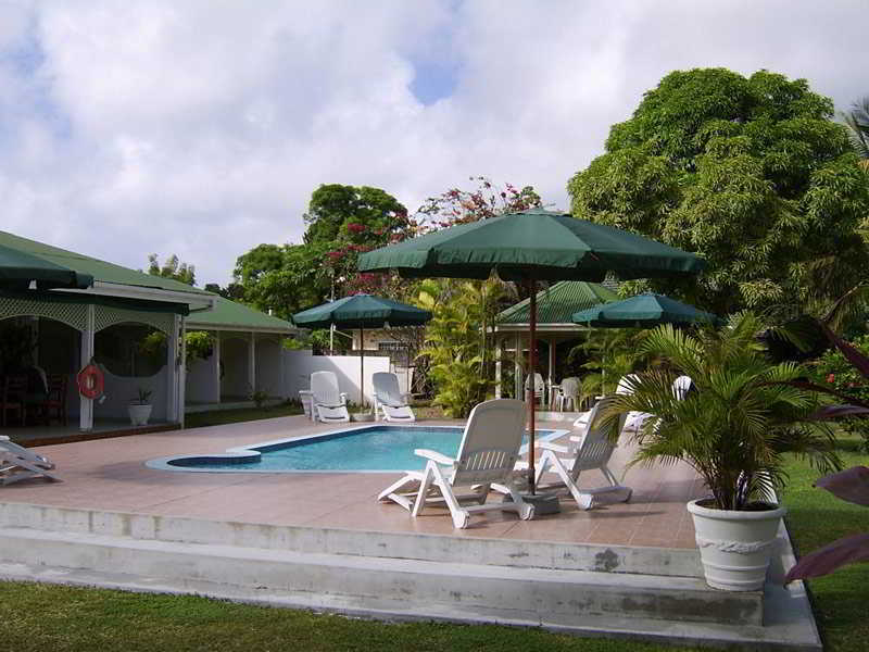 Hotel La Roussette Anse aux Pins Exteriör bild